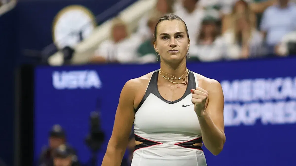 Sabalenka Issues Blunt Response to Her Kissing Gesture and Rival’s Snub