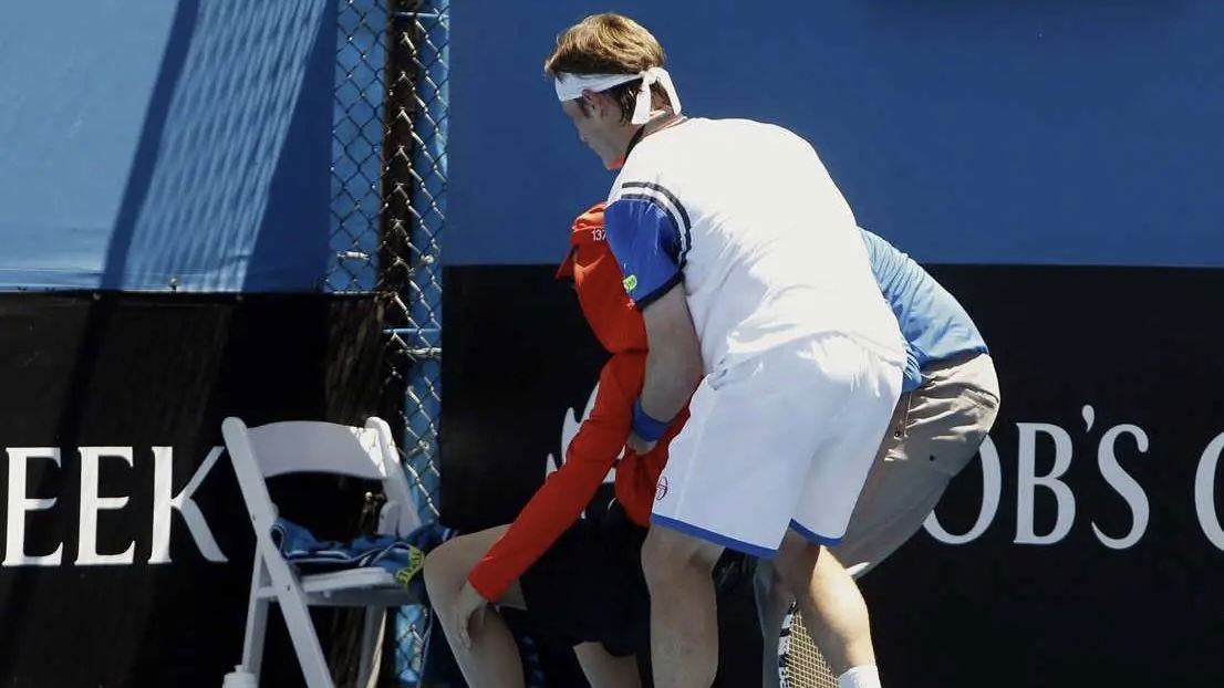 Ball Kid Collapses Mid-Match Amid Brutal Australian Open Conditions