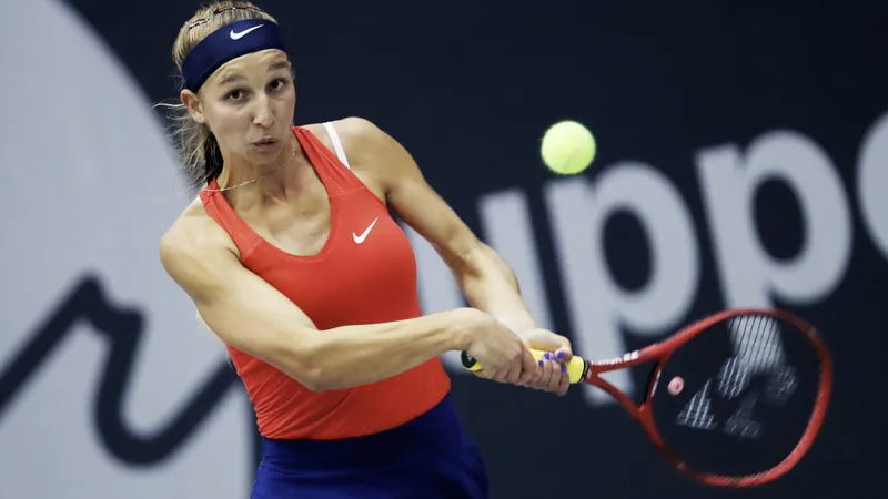WTA Pro’s Father Saves the Day After Bizarre Wardrobe Malfunction