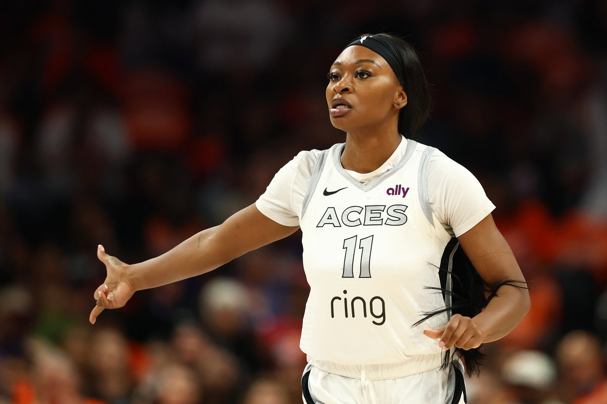 Aces Suffer Early Setback as Guard Ruled Out Indefinitely With Leg Injury