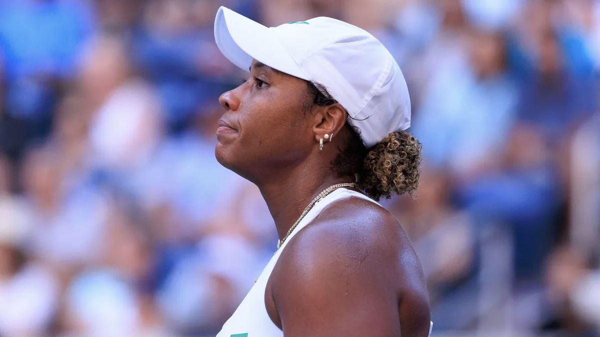 WTA Faces an Awkward Moment After Banned Russian Flag Shows Up on the Scoreboard