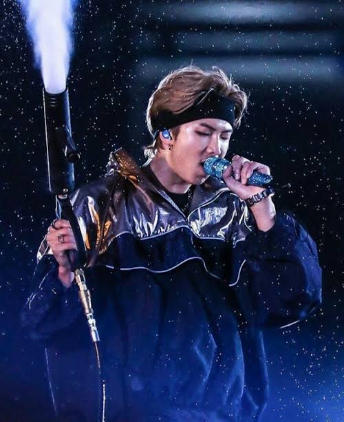 article-image