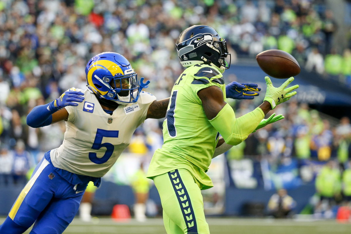 A Hobbled Seahawks Defence Creates History in a Vital Clash