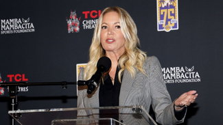 Jeanie Buss