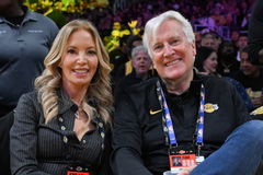 Jeanie Buss and Mark Walter
