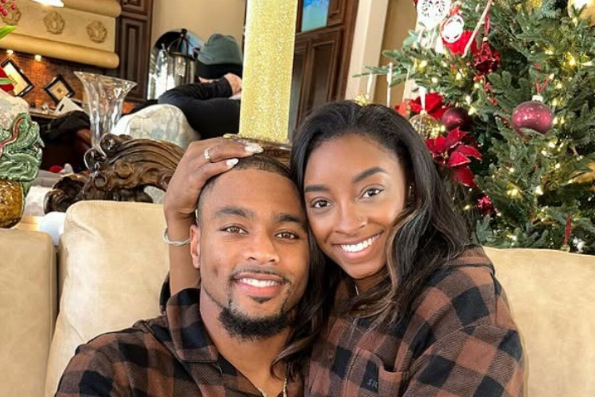 Jonathan Owens and Simone Biles