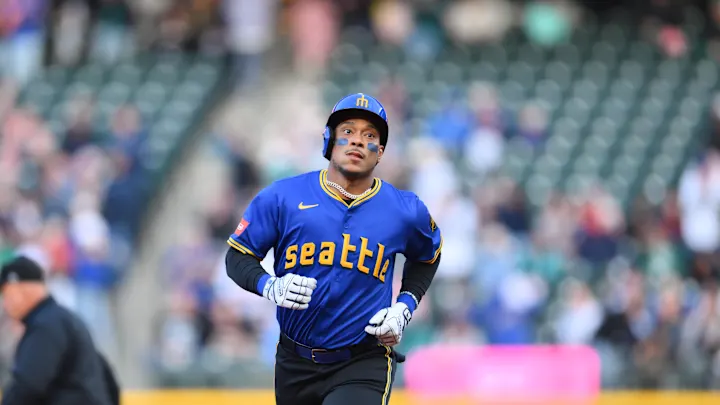 Who Is Jorge Polanco? All About the Seattle Mariners Star Wife, Net Worth, Parents, Contract, Ethnicity & More