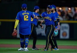 Josh Naylor with team