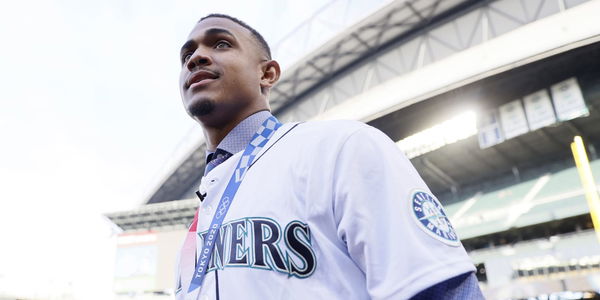 Mariners sign star rookie Julio Rodríguez to long-term contract