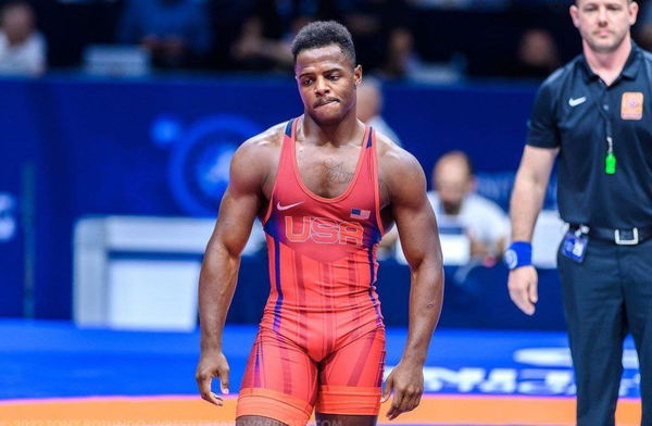 Pan Am Olympic Qualifiers: American Wrestler Kamal Bey Suffers ...