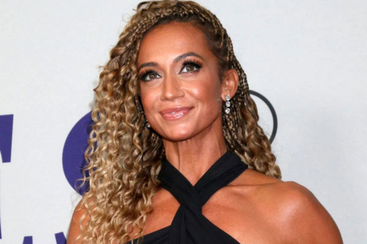 Where Is Kate Scott From? Nationality, Ethnicity, Religion, and Family Roots of the New UFC 324 Broadcast Team Member