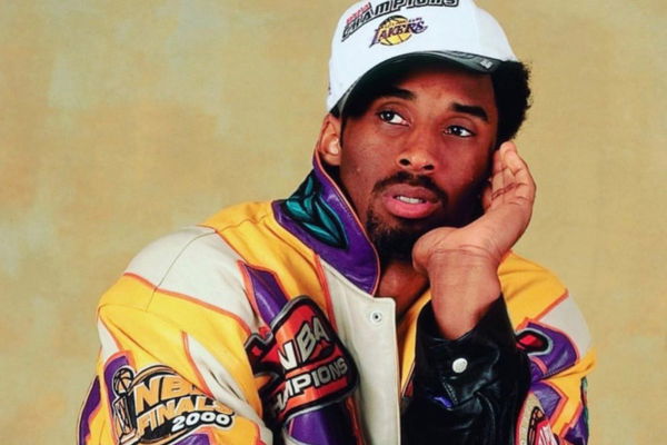 Kobe Bryant (Jeff Hamilton jacket) -2