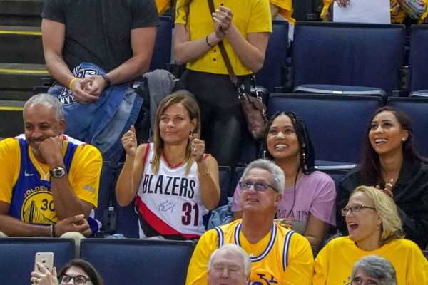 (L-R) Dell Curry, Sonya Curry, Ayesha Curry, Sydel Curry