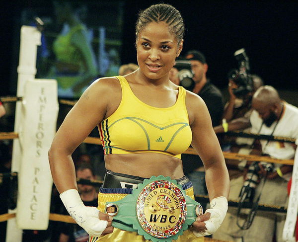 laila ali boxing - Google Search  Laila ali, Female boxers, Women