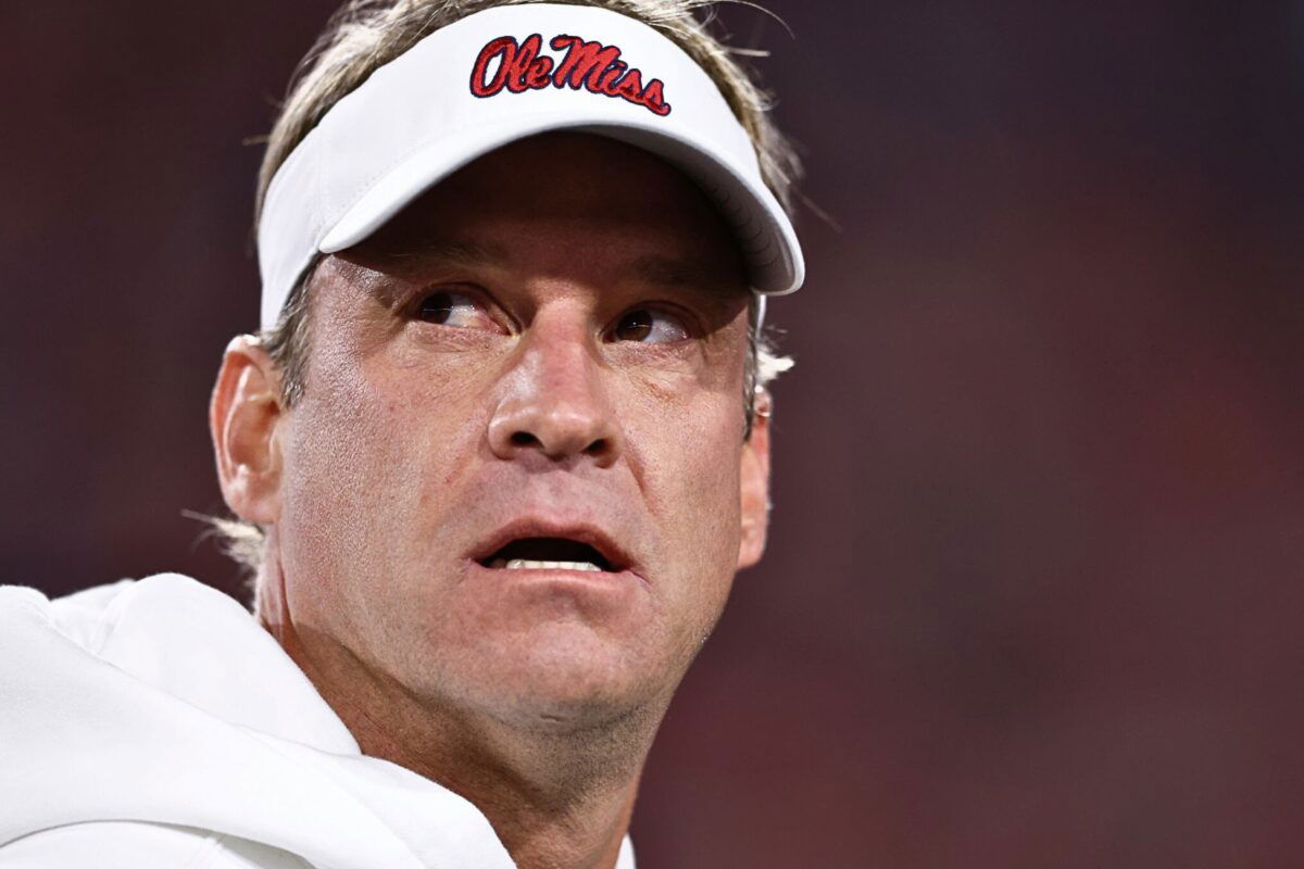 Lane Kiffin Announces Unfortunate Trinidad Chambliss News Right Before Mississippi State Game