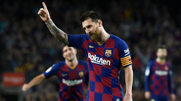 Champions League: Lionel Messi makes history as Barcelona beat Slavia Prague