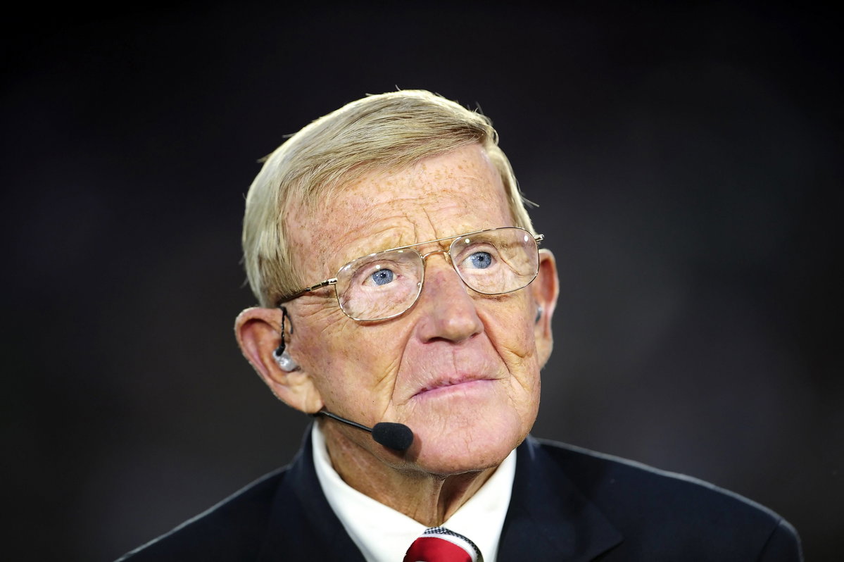 Marcus Freeman’s Notre Dame Makes Major Announcement to Honor Late Lou Holtz