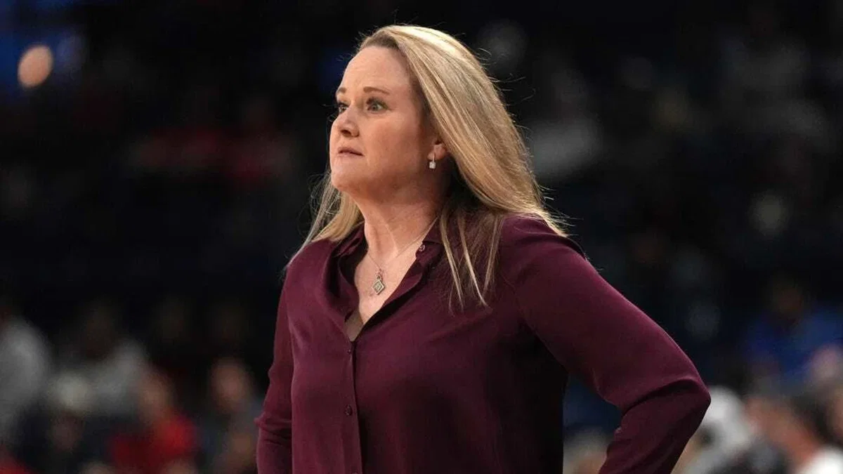 “We’ll Fix It”: Sparks Coach Lynne Roberts Responds When Asked If Team Has Exhausted Solutions to Fix Its Defense