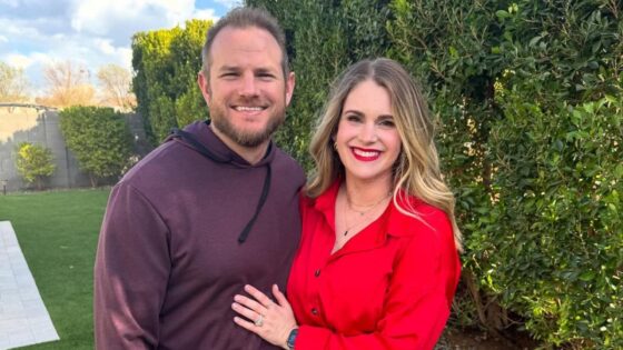 “Proud” Kellie Muncy Pens Emotional Message After Max Muncy’s Huge Feat During Yankees Showdown