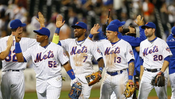 Mets celebrating