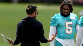 Mike McDaniel and Jalen Ramsey
