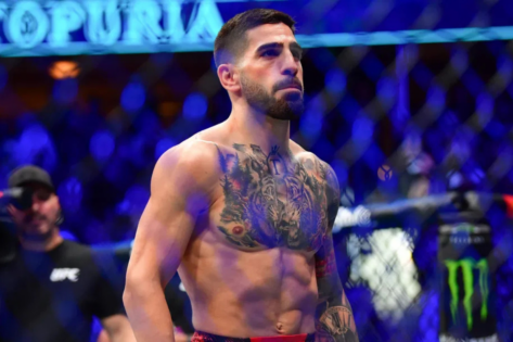Ilia Topuria Leaves Coach of 4 UFC Champions Feeling a “Little Salty” With Split From Longtime Coaches