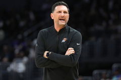 WNBA: Phoenix Mercury at Los Angeles Sparks