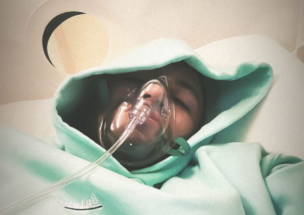 Neymar Jr Oxygen mask