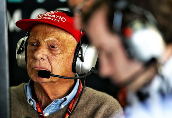 Niki Lauda, Three Time Formula One World Champion, Dies at Age 70 ...