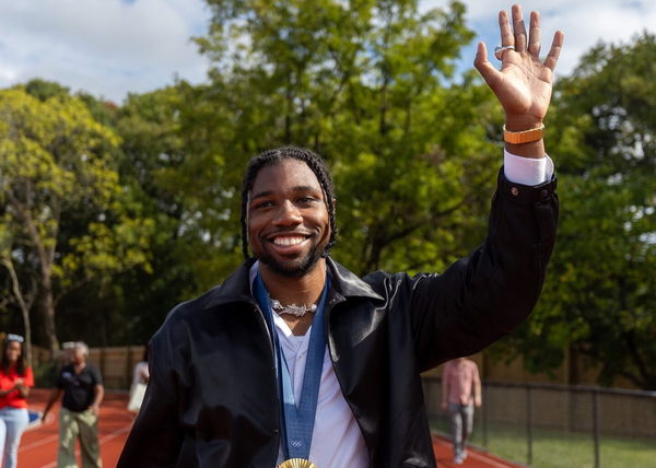 Noah Lyles Alexandria Homecoming