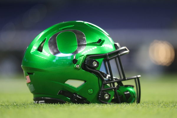 Oregon Ducks helmet