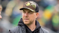 Oregon offensive coordinator Will Stein