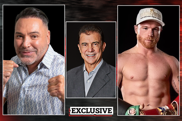 Oscar De La Hoya, Canelo Alvarez and Leonard Armato