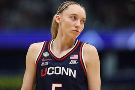 NCAA Womens Basketball: Final Four National Semifinal-Connecticut at UCLA