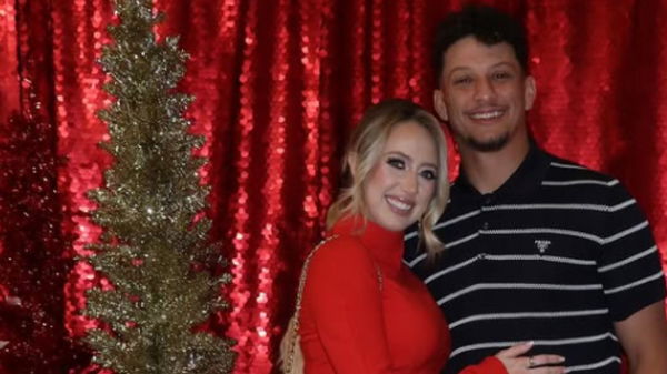 Patrick Mahomes-Brittany, source, Instagram