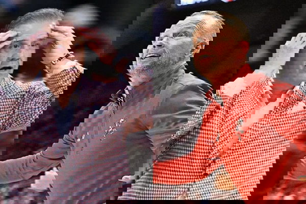 Pay Kelsey, John Calipari (1)