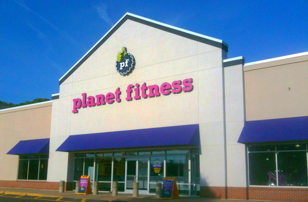 Planet_Fitness_(14398590997)