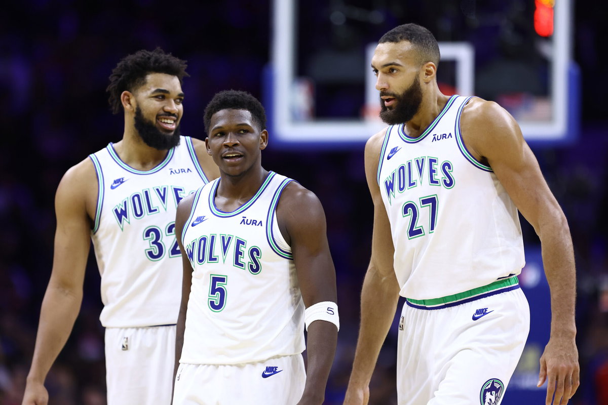Karl-Anthony Towns, Anthony Edwards et Rudy Gobert 