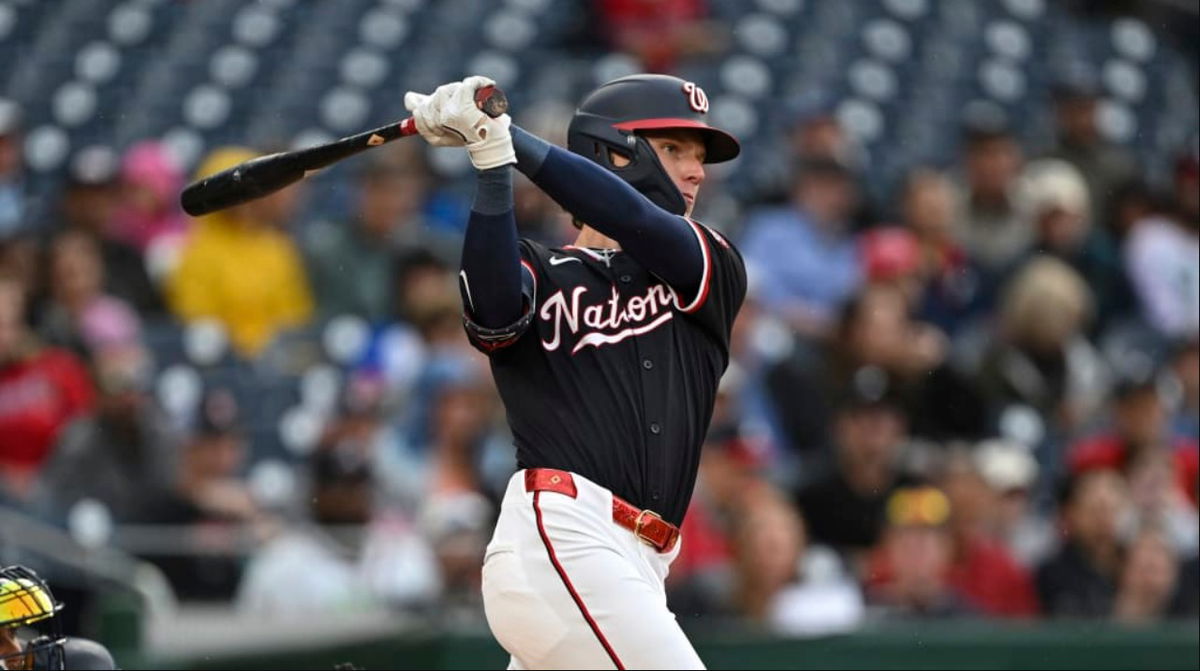  MLB