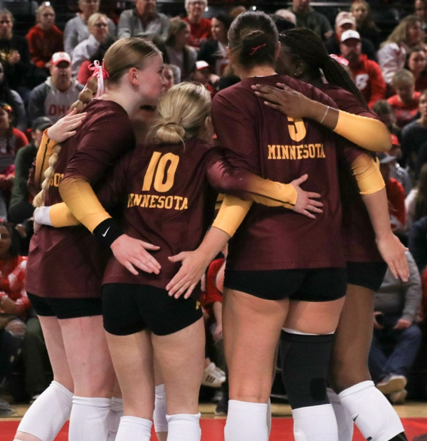 Minnesota&#8217;s Volleyball team