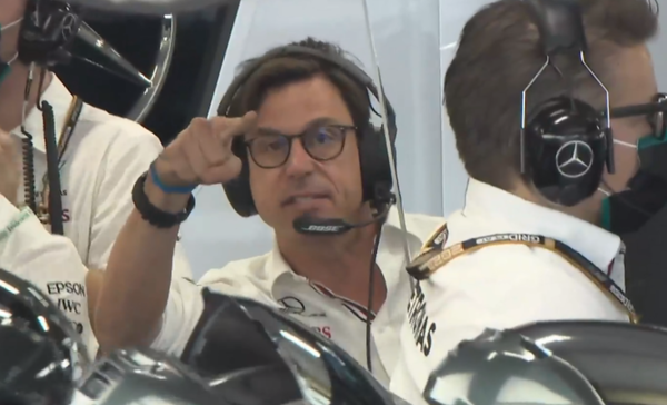 Toto Wolff S Friendly Hello To The Race Director After Hamilton Overtake Takes Over F1 Twitter By Storm Essentiallysports