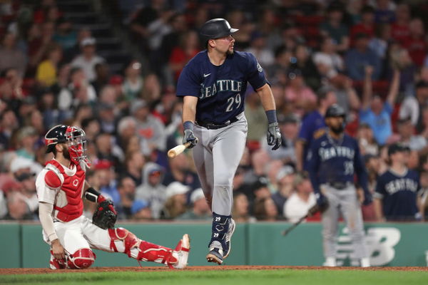 Seattle Mariners catcher Cal Raleigh