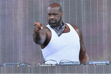 Scared Shaquille O’Neal Says He’s Sorry, Saving Himself From Mike Perry