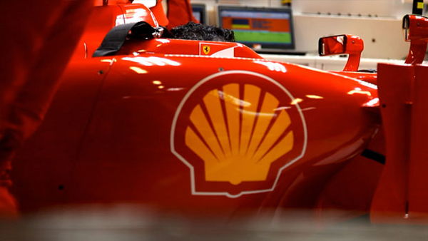 Shell-and-Ferrari-V-Power-Nitro-Plus