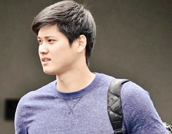 Shohei Ohtani casual FI