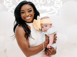 -Simone-Biles-Baby-Biles-ES-