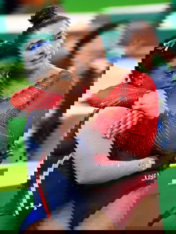 “WHO’S THE GRANDMA NOW”: Simone Biles’ Teammate Aly Raisman Hits Back