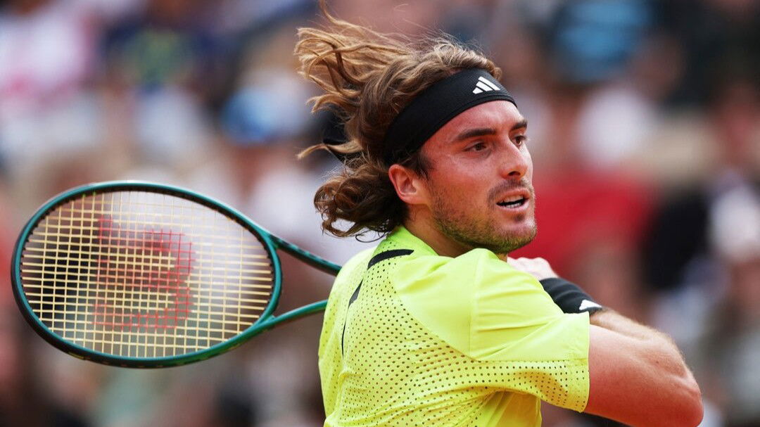 Tsitsipas Makes Bold Move Ahead of 2026 Season in a Bid for Glory