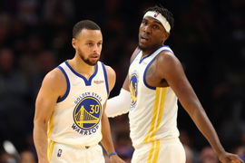 Stephen Curry, Kevon Looney