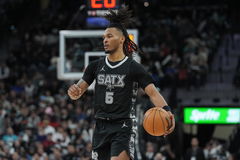 NBA: Los Angeles Clippers at San Antonio Spurs